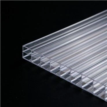 โพลีคาร์บอเนต Multiwall สำหรับหลังคา